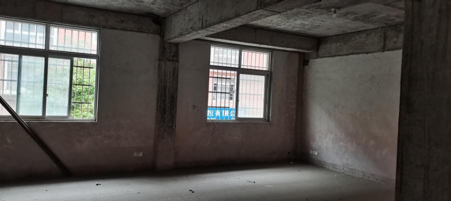 湖南金鷹機電大市場法拍房六區(qū)十棟203、303、403號