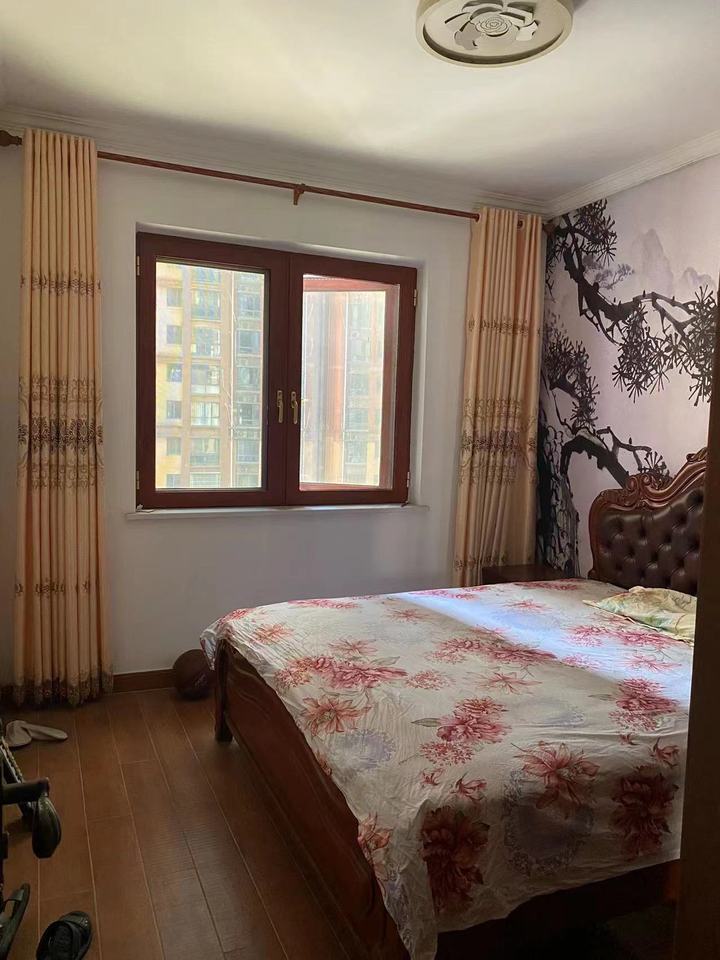 乾源國際廣場法拍房13#棟706房