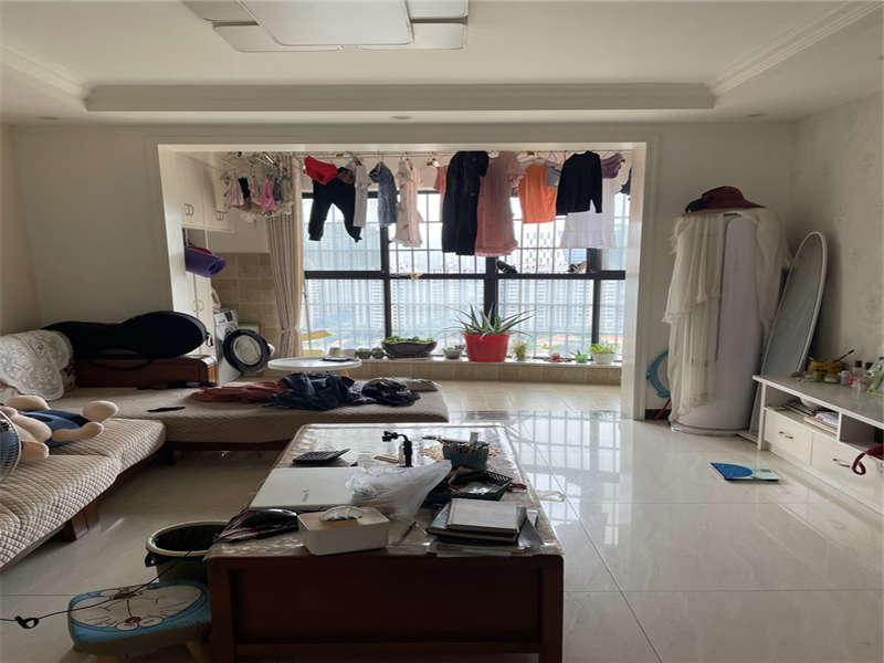 金澤園小區(qū)法拍房二期2、3棟2502室