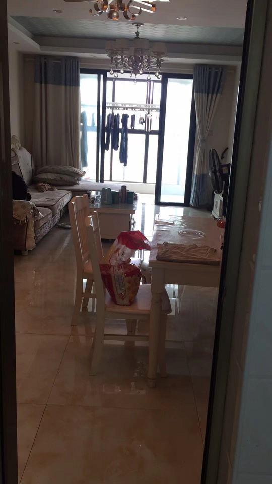 新城國(guó)際花都法拍房D01棟1706