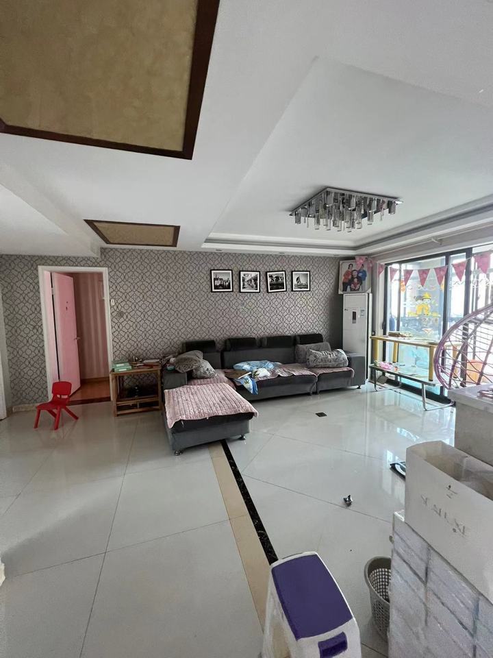 華潤(rùn)鳳凰城法拍房三期10棟3102號(hào)