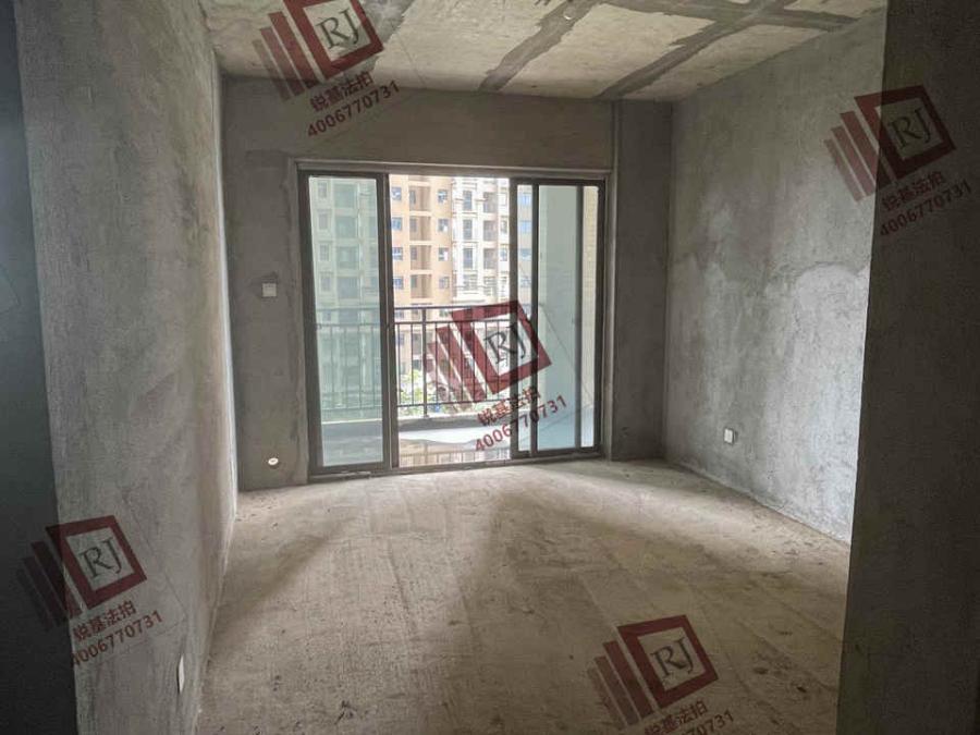 學府星城法拍房6、7棟及地下室407號