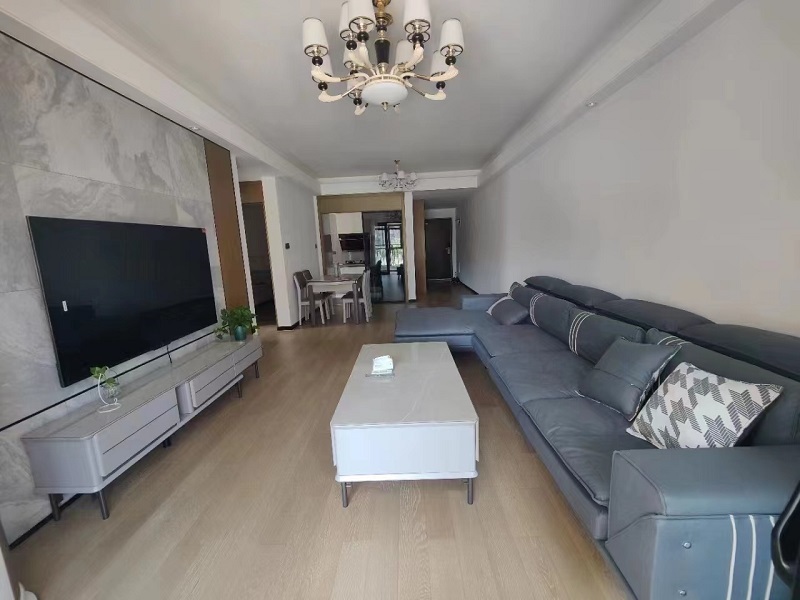 潤和濱江府二期（潤和又一城7、8期）法拍房7、8期37#棟602室