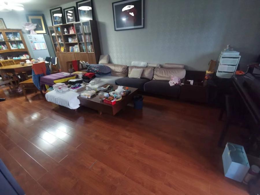 萬國(guó)城MOMA法拍房一期19號(hào)棟1506房