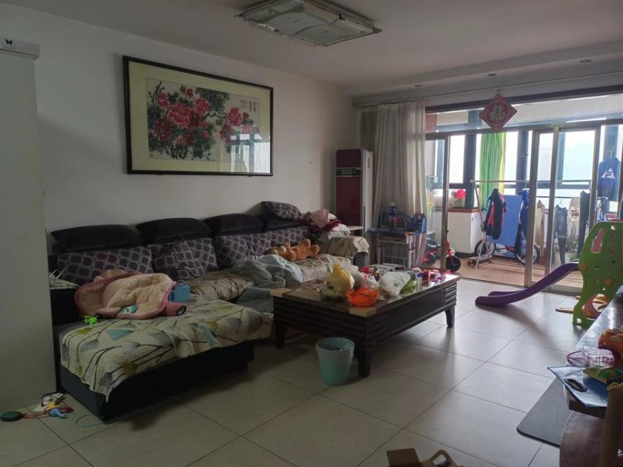 同發(fā)南國新城法拍房A、B、C、D棟505室