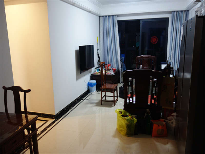 梅溪湖壹號御灣（湖墅嘉園）法拍房三期C地塊G8、G9棟302號（雙學(xué)區(qū)）