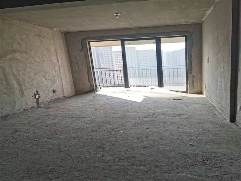 梅溪湖騎龍花園（騎龍?jiān)罚┓ㄅ姆縀1、E2棟206號(hào)（共27套房，可單獨(dú)競(jìng)拍）