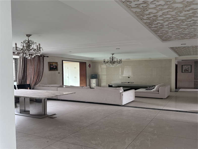 新城新世界法拍房D5棟801、802