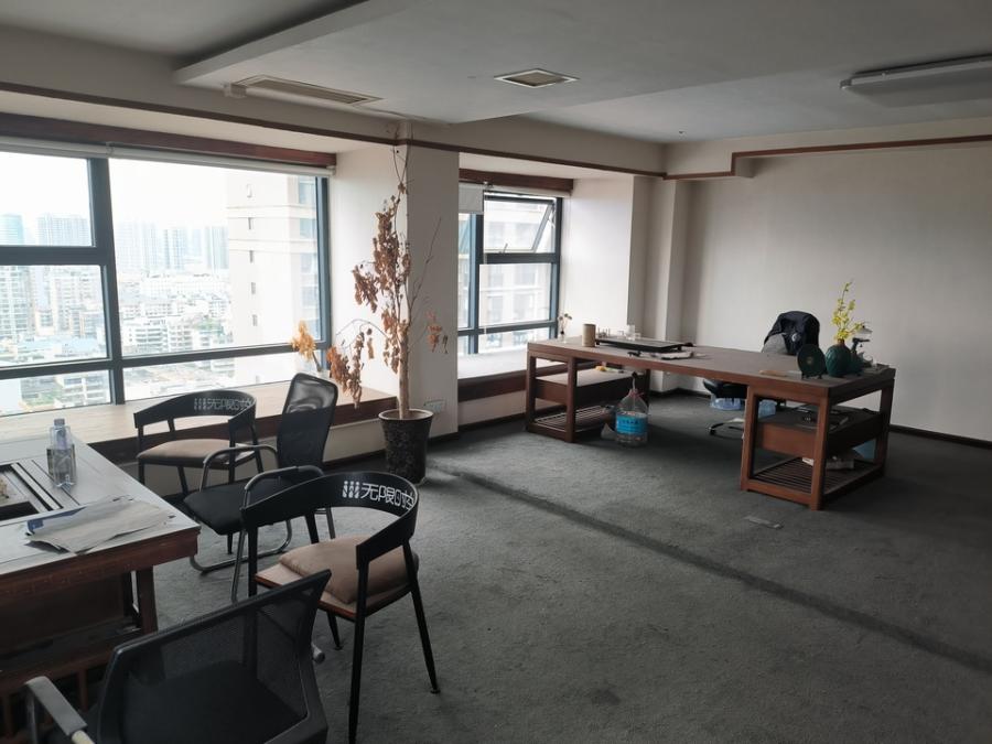 萬(wàn)象新天地法拍房5號(hào)棟2501、2502、2505、2506號(hào)