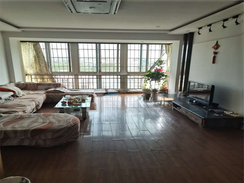 陽(yáng)光在線花苑法拍房4棟602房