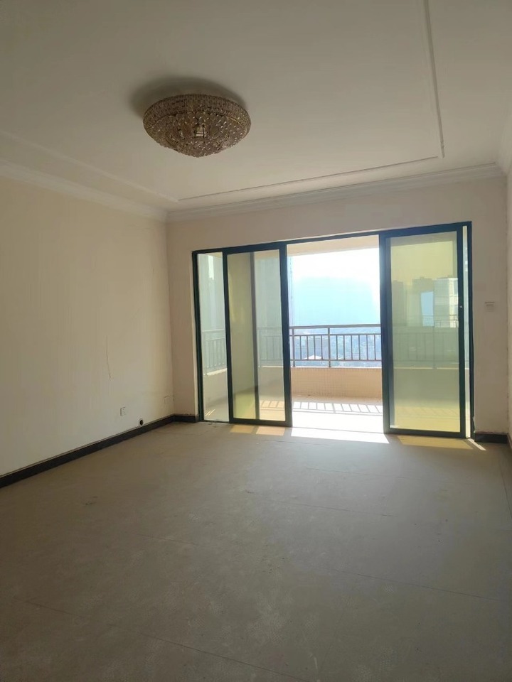 富基世紀(jì)公園法拍房17、18棟1102室