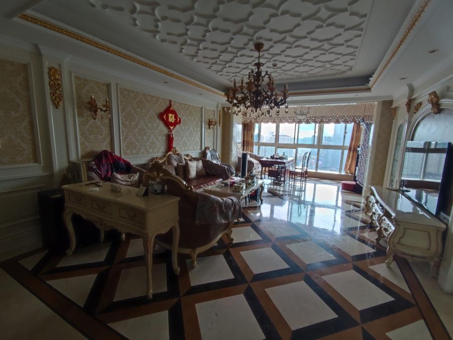 萬達公館（開福萬達廣場）法拍房A區(qū)2、3、 5棟3010室