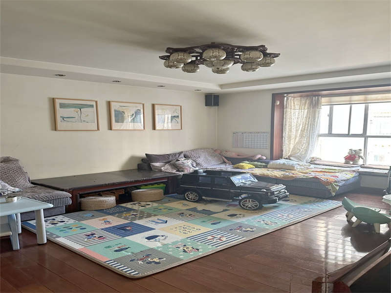 惠澤園法拍房A1，A2，B1，B2棟504號及其室內(nèi)家具家電物品