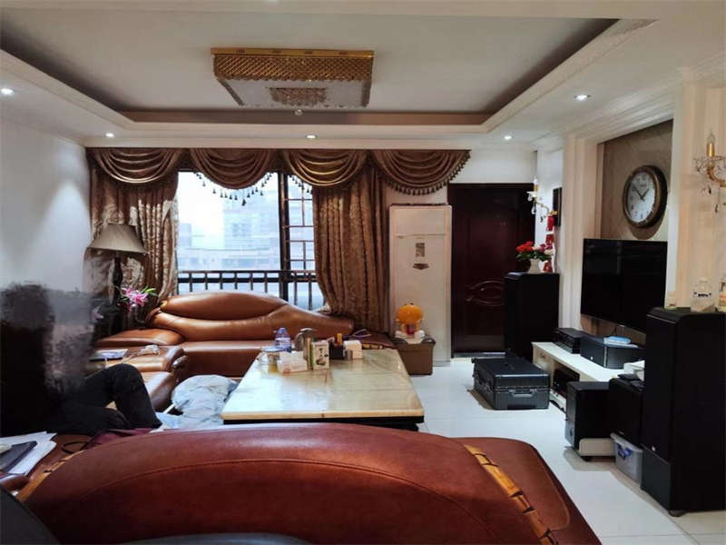 和莊公寓法拍房A區(qū)2、3號(hào)棟2412號(hào)