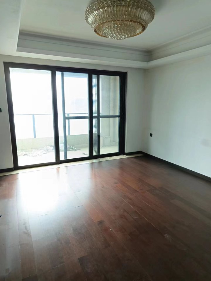 萬(wàn)科紫臺(tái)法拍房2棟2203號(hào)