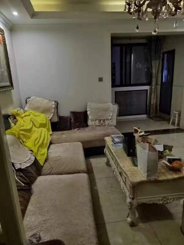 陽光麗城一期法拍房一期東側W1地塊1、7、商業(yè)1棟901房