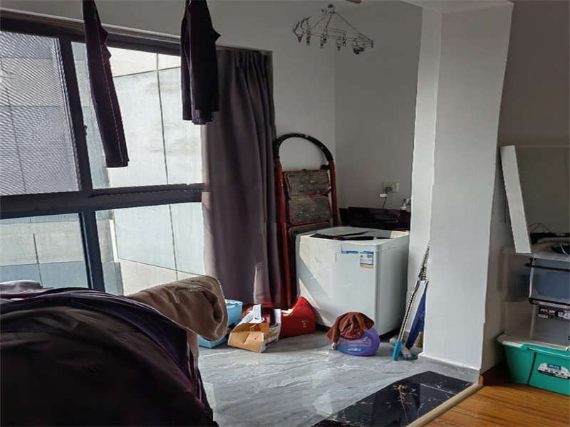 綠地中央廣場（綠地時(shí)代廣場）法拍房7棟1918號