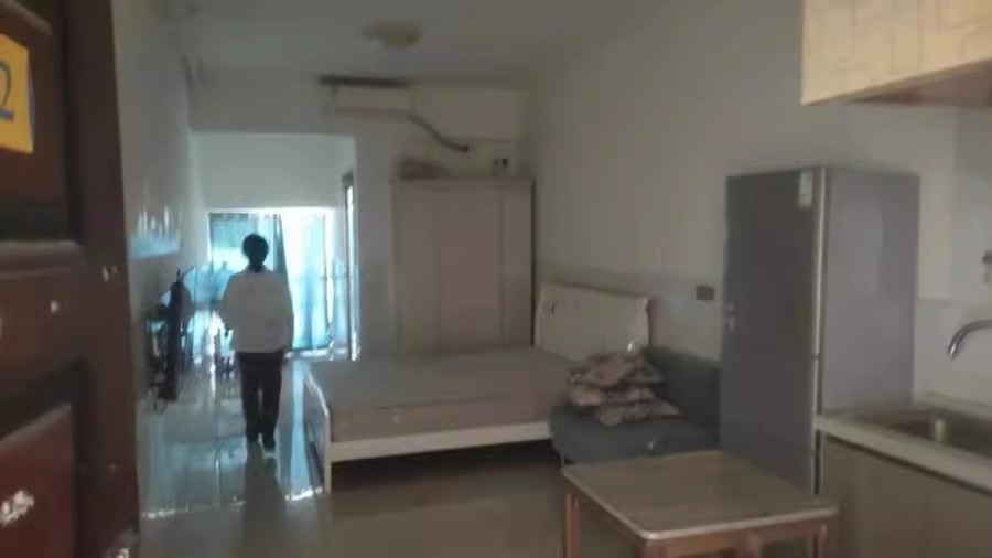 中建芙蓉嘉苑法拍房22、23、27 棟 802 室