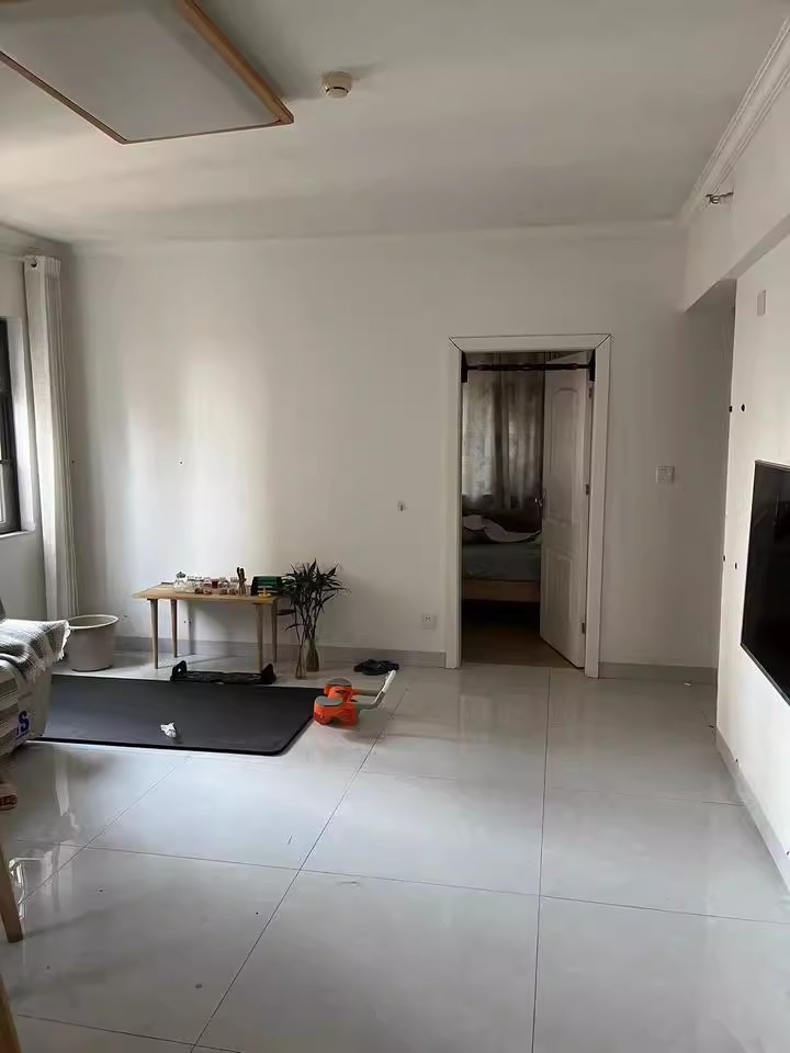 新長海廣場（新長海中心）法拍房C、D棟2111（實勘為D棟）