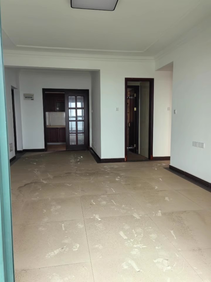 富基世紀(jì)公園法拍房1-3棟2009號(hào)