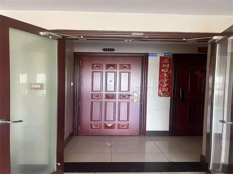 恒大城法拍房5、6、7棟1812室