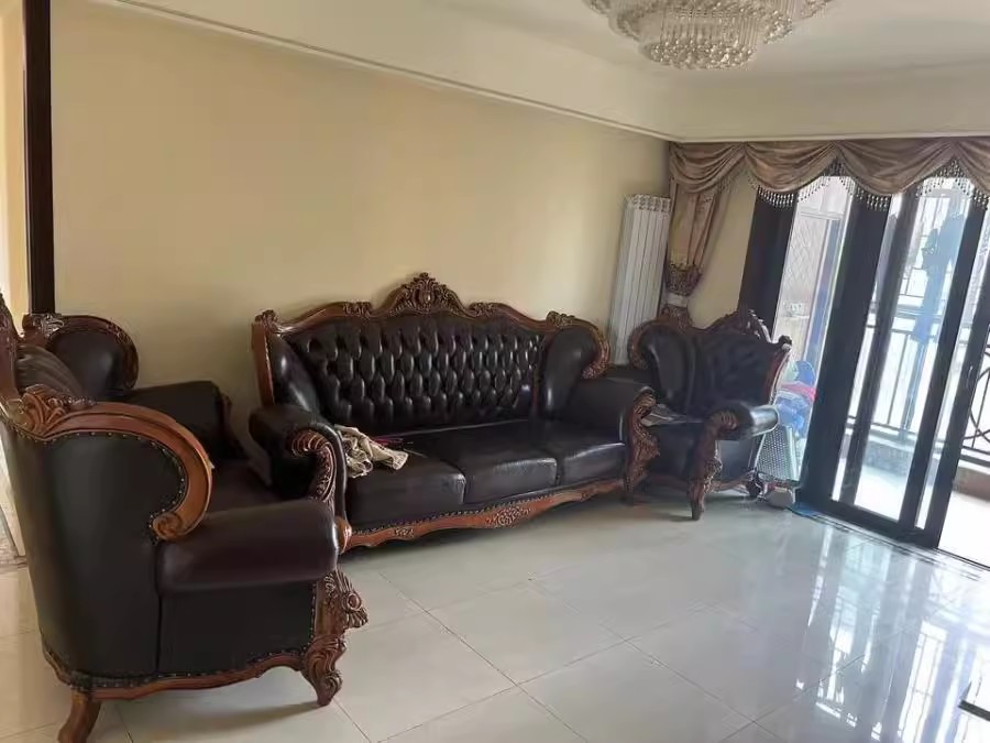 中海國際社區(qū)一期（中海江御名園）法拍房金楠街1、2棟2201