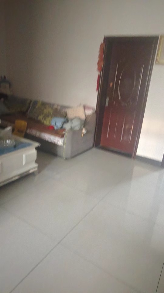 城西小區(qū)（瀟湘社區(qū)安置房）法拍房A10棟101、201、301、401、501室