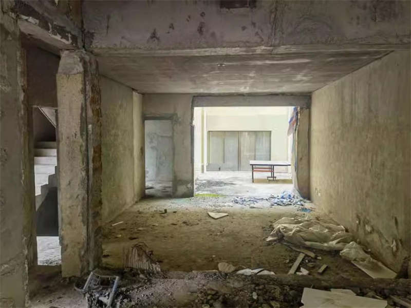 麓山戀迪亞溪谷山莊法拍房B305棟102房（別墅）