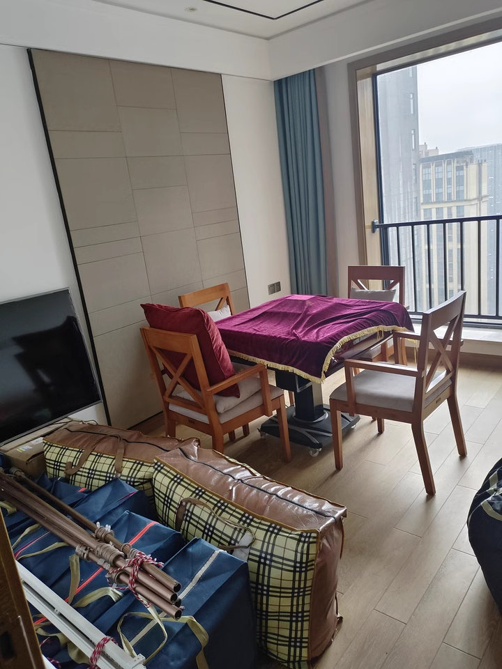 （帶供暖大平層）恒偉西雅韻法拍房3棟2701號(hào)