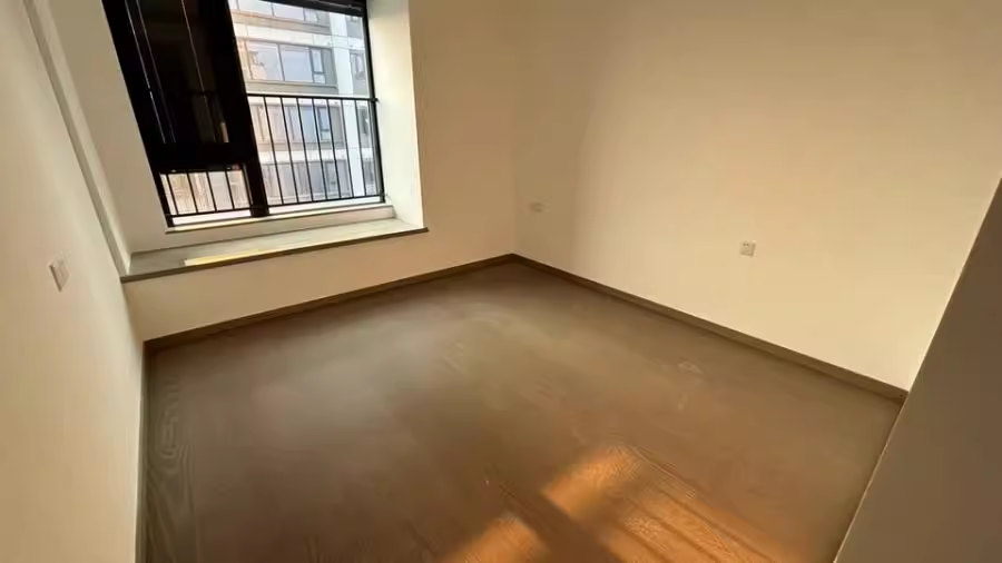 （月亮島大平層）越秀湘江星匯城法拍房3棟2701房