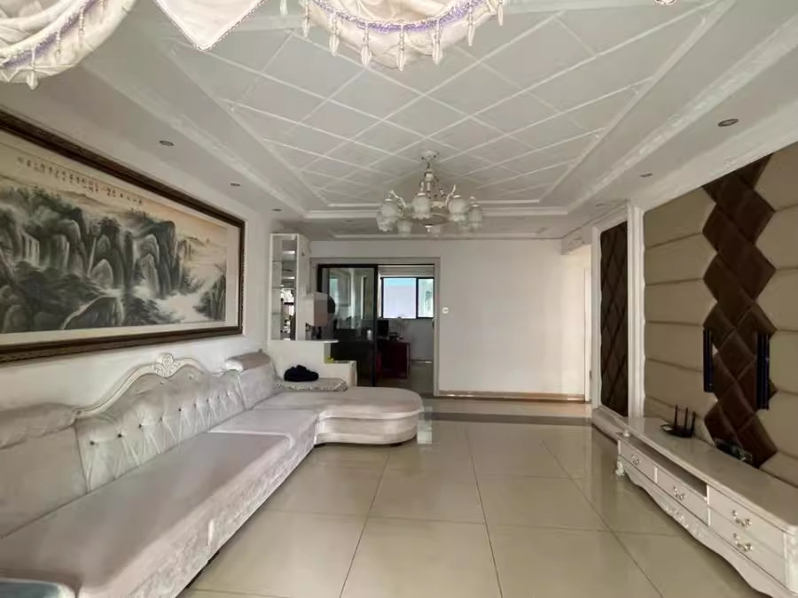 （地鐵4房）勤誠(chéng)達(dá)新界法拍房F8棟1303室