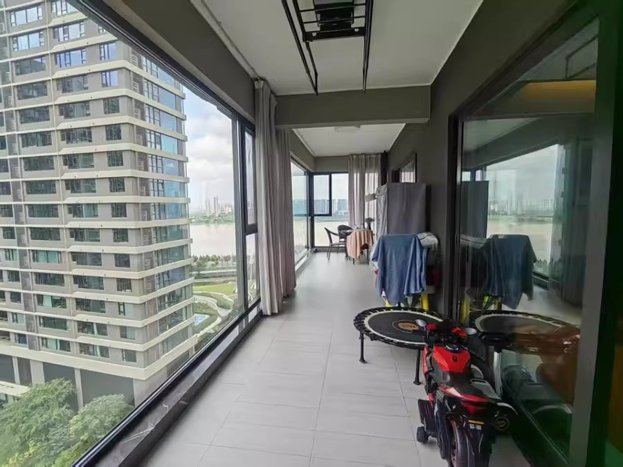 （江景）湘江雅頌居法拍房二期7棟901號房（長沙市開福區(qū)東風路382號潤景園1棟521號商業(yè)房）