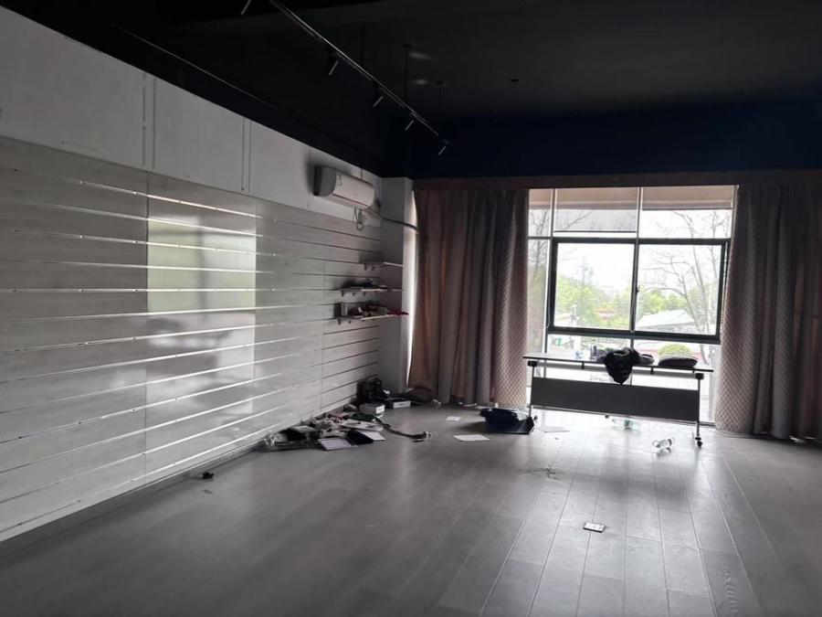 （兩層門面）悅禧國(guó)際山莊商住樓101房、201房、202房