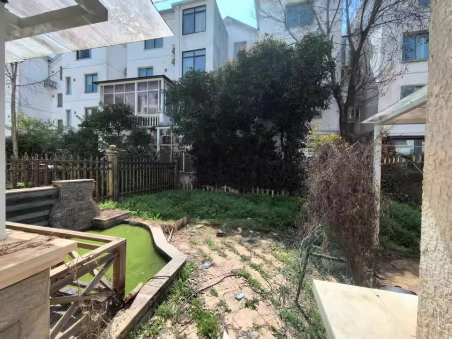 （別墅）長沙碧桂園浪漫陽光一街法拍房37、39、51、53、55、57、59、61、63、65號153室及室內(nèi)家具家電