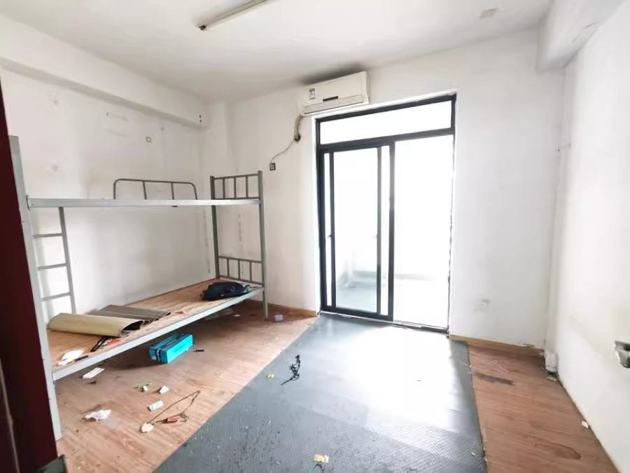 （7折）百納公寓法拍房2B棟2501室