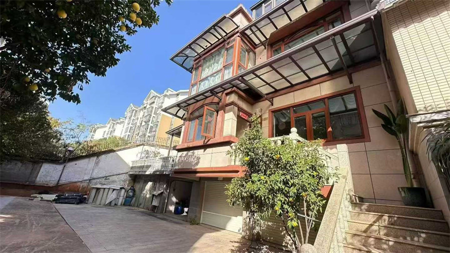 （6.5折精裝別墅）馨苑法拍房9棟101號房及室內家具家電