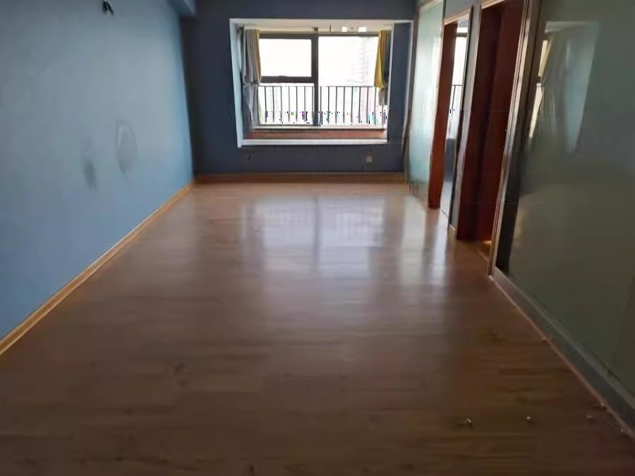 萬(wàn)象新天法拍房5號(hào)棟1805房